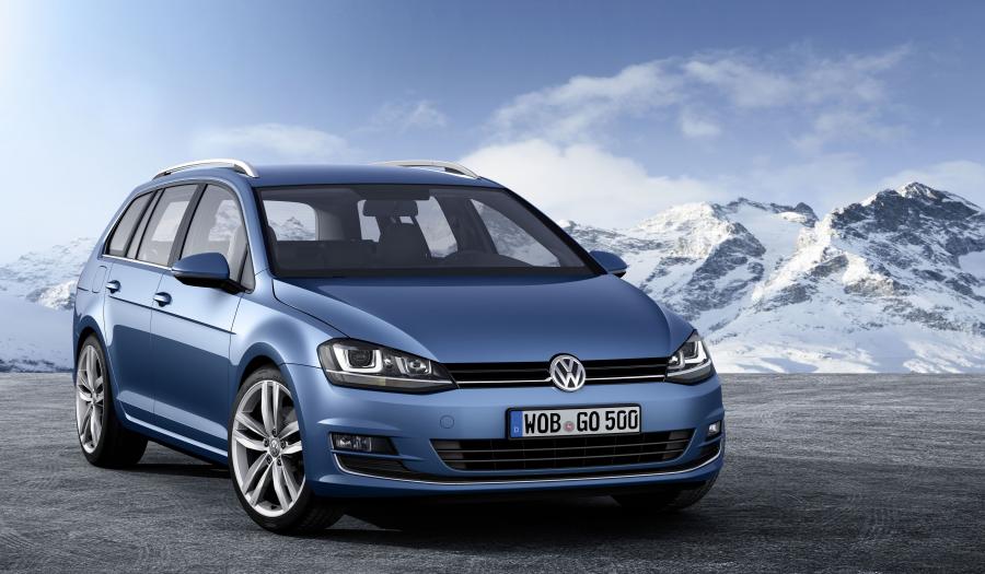  Volkswagen Golf Variant TSI BlueMotion 2013 года  (фото 14 из 17)